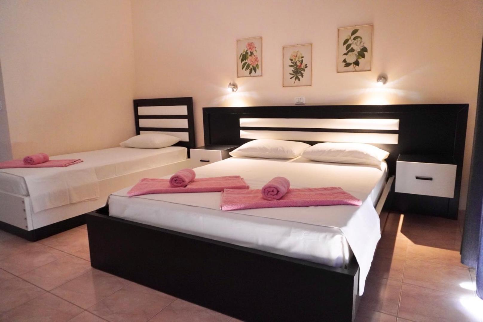 Marku Palace Ksamil Zimmer foto
